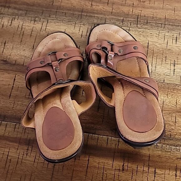 John A Frye Elvira Brown Studded Leather Slip On Heel Sandals - Picture 3 of 10